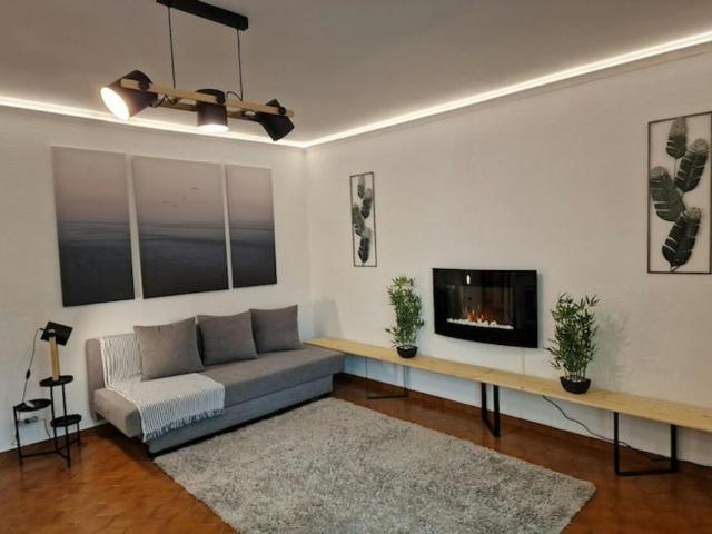 Apartamento alugar em Almada, Setúbal