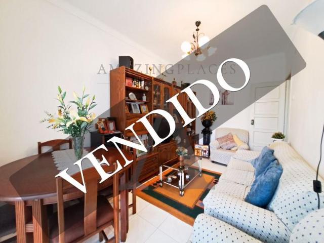 Apartamento venda em Almada, Setúbal