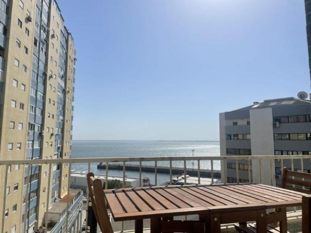 Apartamento alugar em Cacilhas, Almada