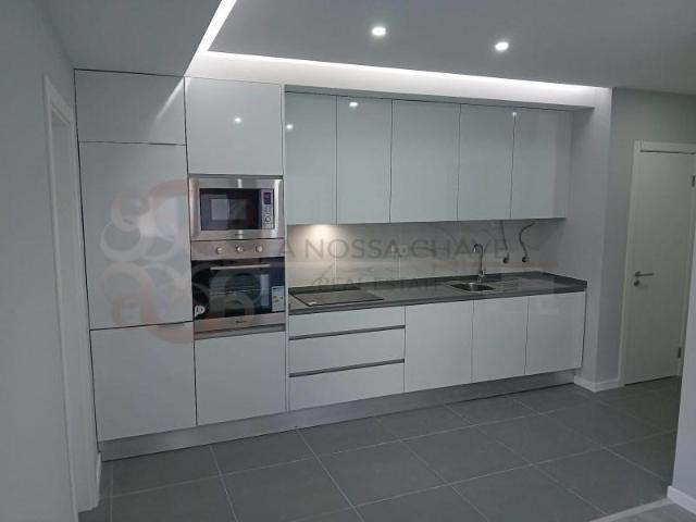 Apartamento alugar em Almada, Setúbal
