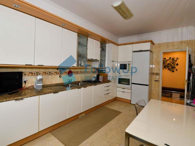 Apartamento venda em Almada, Setúbal