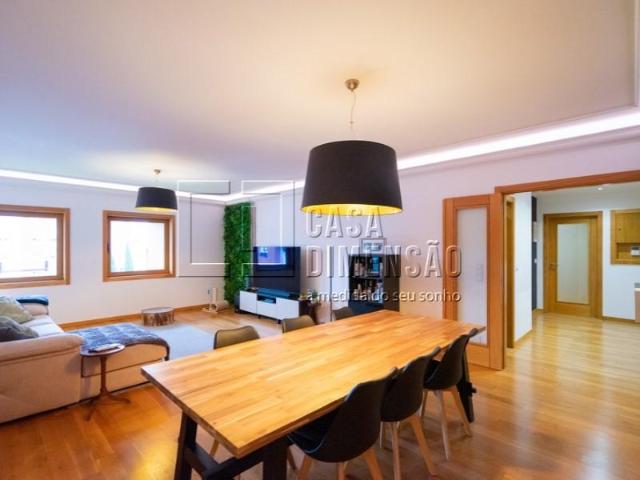 Apartamento venda em Amadora, Lisboa
