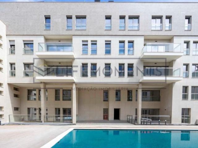 Apartamento venda em Amadora, Lisboa