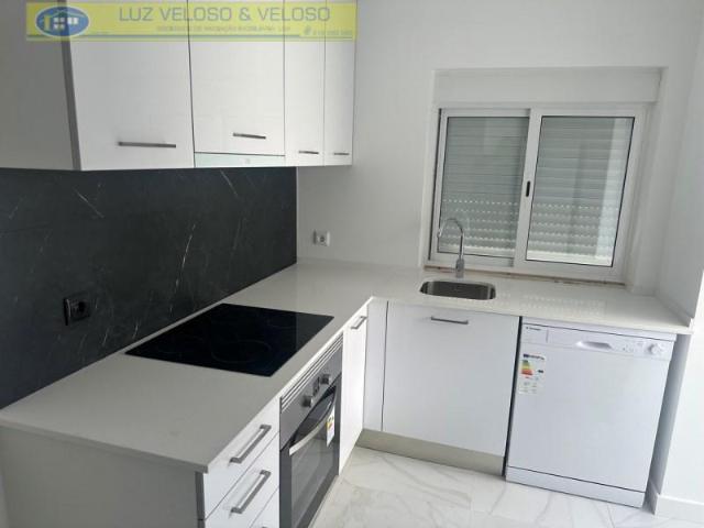 Apartamento venda em Amadora, Lisboa