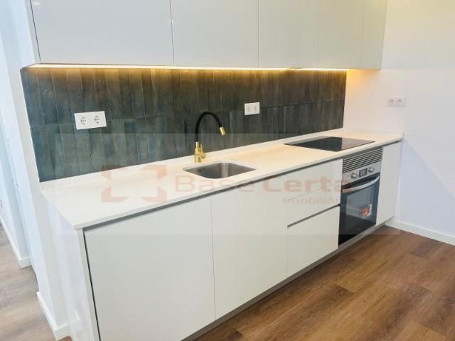 Apartamento venda em Amadora, Lisboa