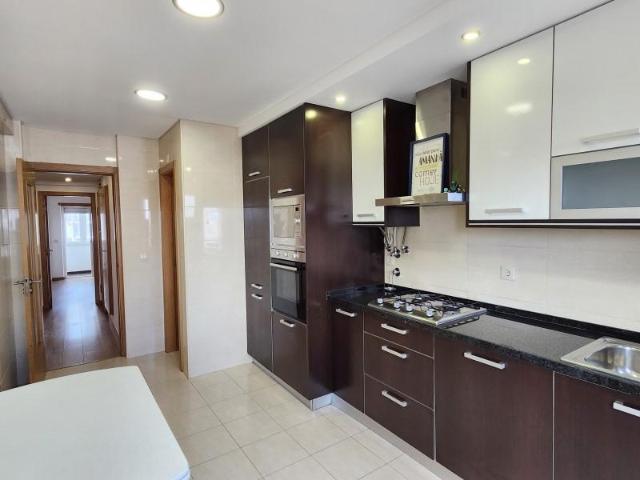 Apartamento alugar em Buraca, Amadora