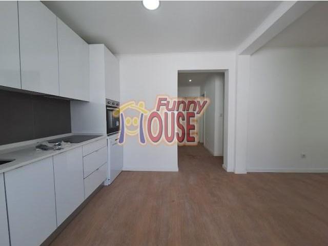 Apartamento venda em Estaleiros da Câmara Municipal da Amadora, Amadora