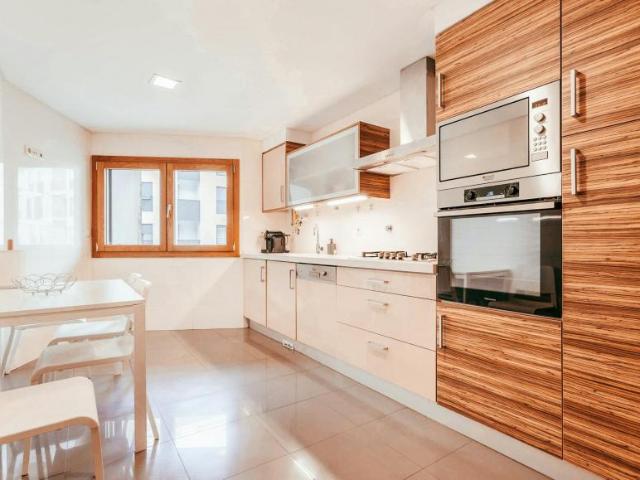 Apartamento alugar em Damaia, Amadora