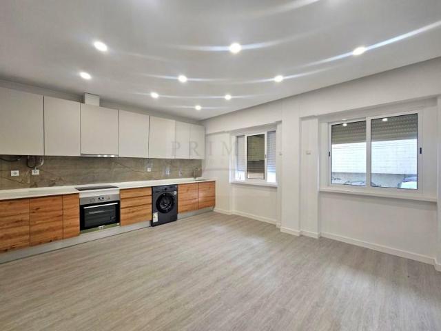 Apartamento venda em Damaia, Amadora