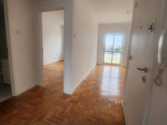 Apartamento alugar em Amadora