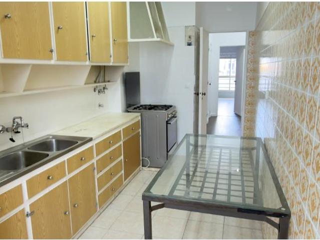 Apartamento alugar em Amadora, Lisboa