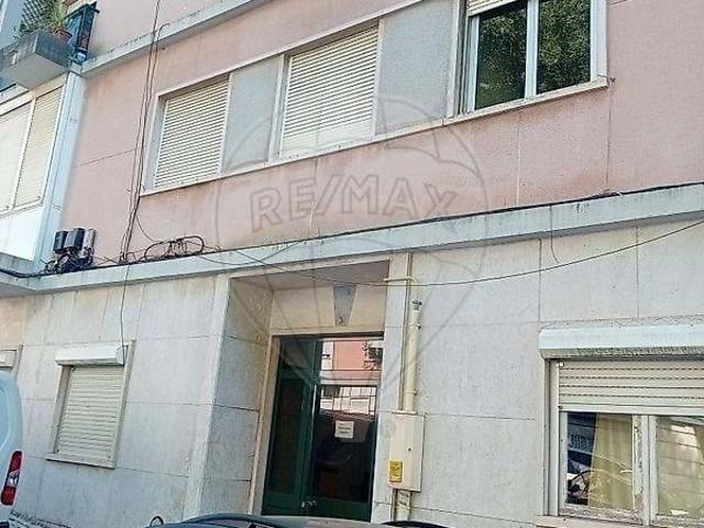 Apartamento venda em Amadora, Lisboa