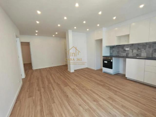 Apartamento venda em Amadora, Lisboa