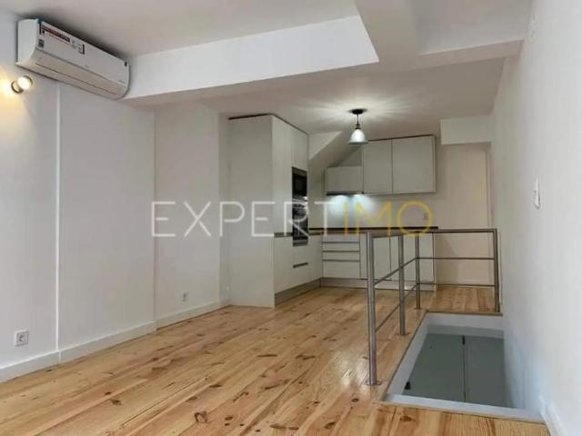 Casa venda em Damaia, Amadora