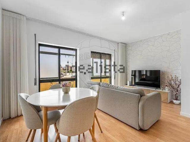 Apartamento venda em Vila Boa, Arcozelo