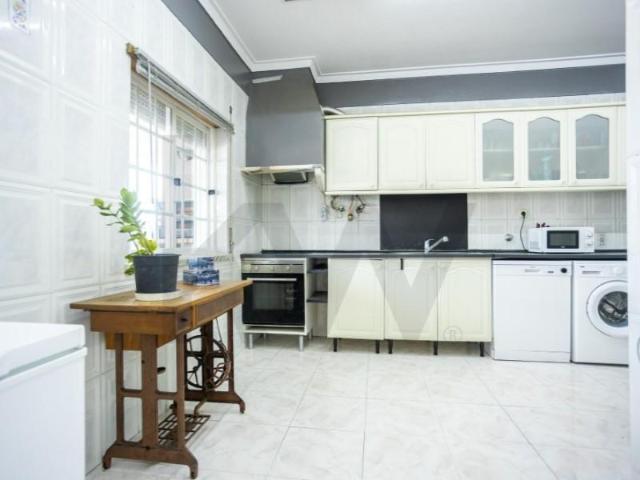 Apartamento venda em Palhais, Setúbal