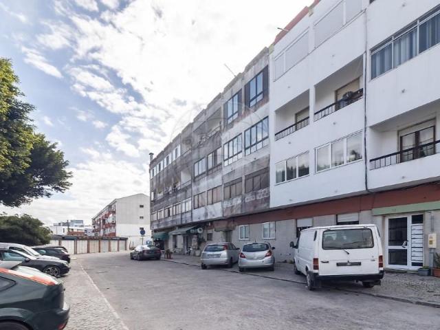 Apartamento venda em Santo António Da Charneca, Setúbal