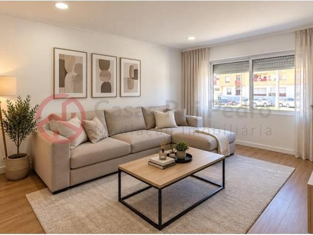 Apartamento venda em Barreiro, Setúbal