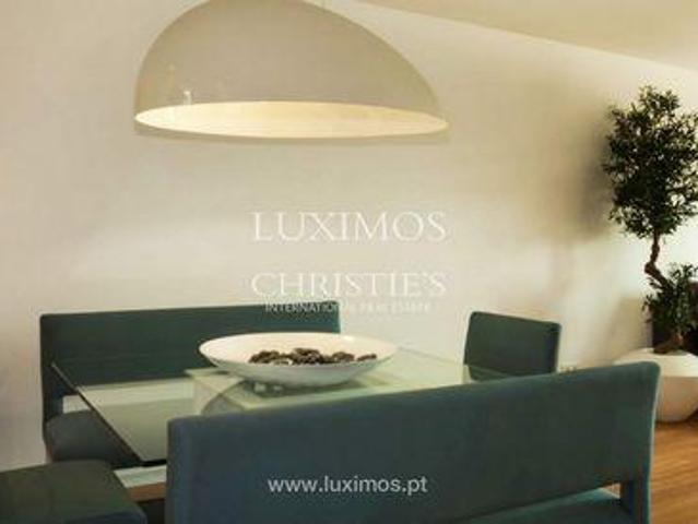 Apartamento alugar em Porto, Lordelo Do Ouro