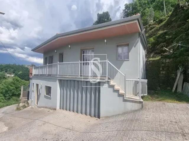 Casa venda em Parada Do Bouro, Braga