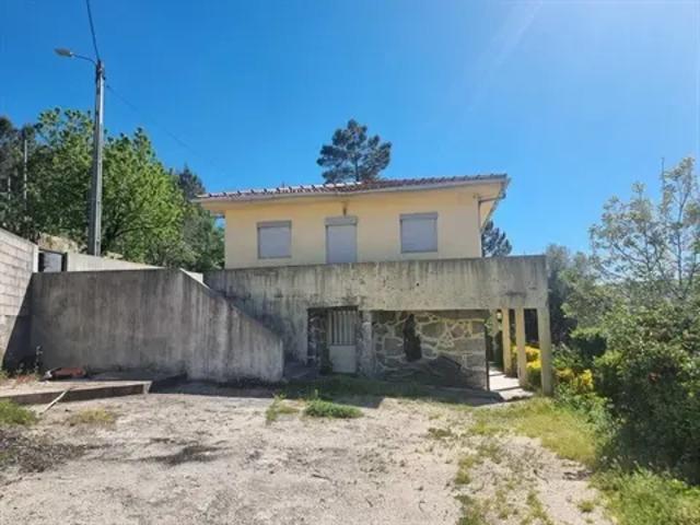 Casa venda em Parada Do Bouro, Braga