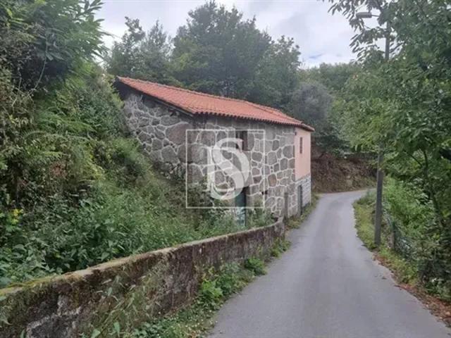 Casa venda em Parada Do Bouro, Braga