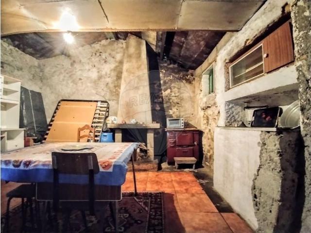 Casa venda em Queiroal, Cabeceiras De Basto