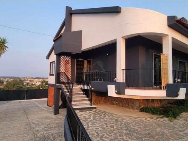 Apartamento alugar em Caldas Da Rainha, Leiria