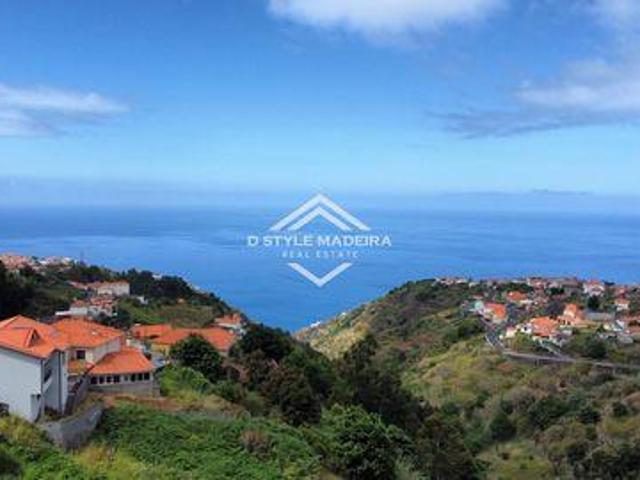 Moradia venda em Calheta