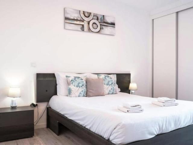 Apartamento alugar em Espírito Santo e Calçada, Câmara De Lobos