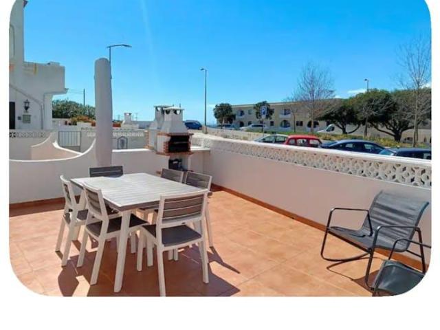 Apartamento alugar em Carvoeiro, Faro