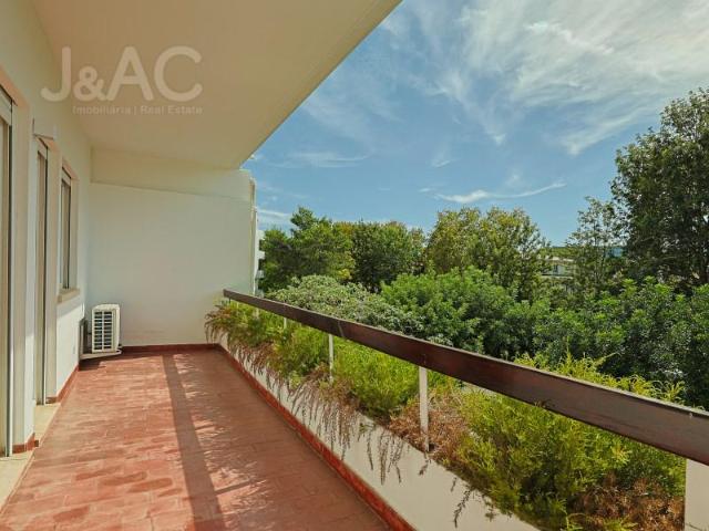 Apartamento alugar em Bairro do Rosário, Cascais