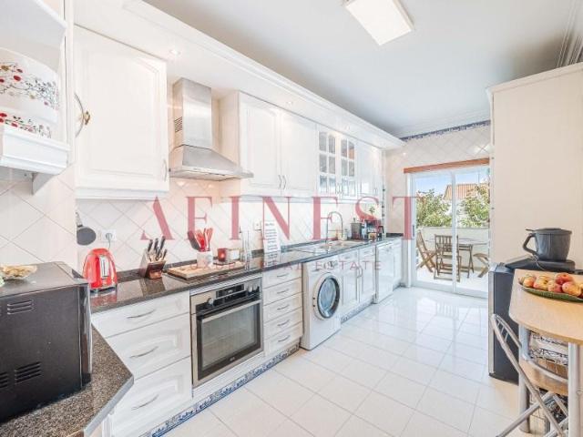 Apartamento venda em Abuxarda, Cascais