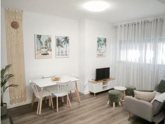 Apartamento alugar em Quintinhas, Almada