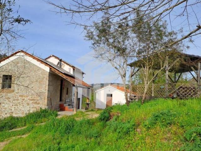 Casa venda em Vila do Mato, Tábua