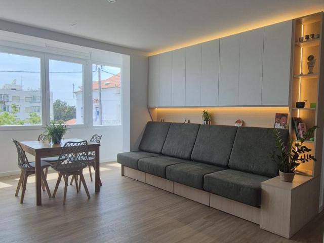 Apartamento alugar em Santo António da Caparica, Almada