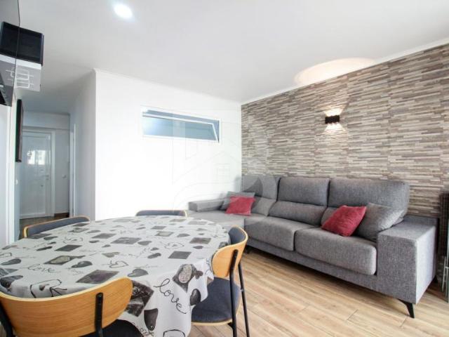 Apartamento venda em Armação De Pêra, Faro