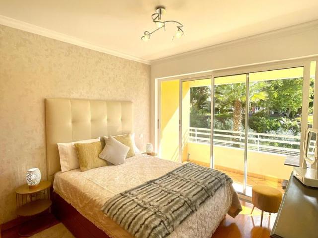 Apartamento alugar em Barreiros, Funchal