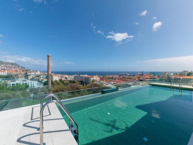 Apartamento alugar em Imaculado Coração de Maria, Funchal