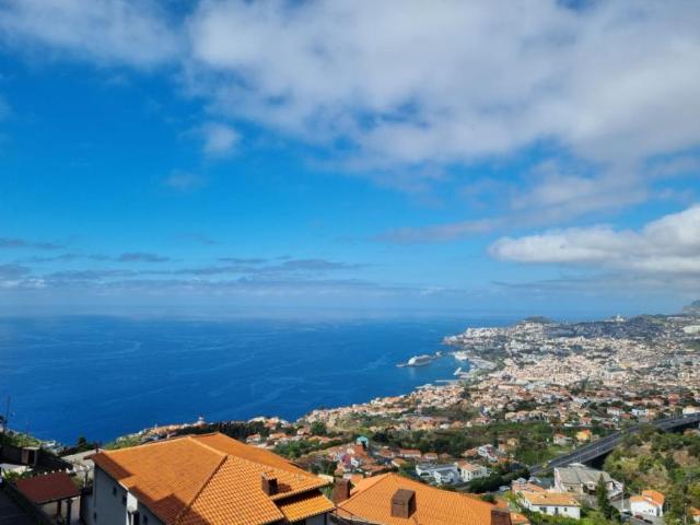 Apartamento alugar em Pinheira, Funchal
