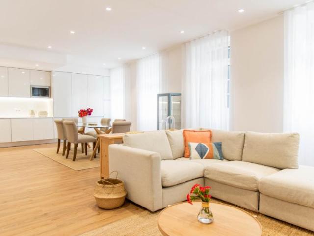 Apartamento alugar em Funchal, Sé