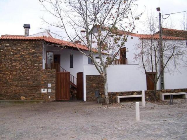 Casa alugar em Janeiro De Baixo, Janeiro de Baixo