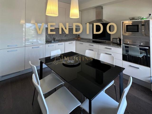 Apartamento venda em Lagoa, Faro