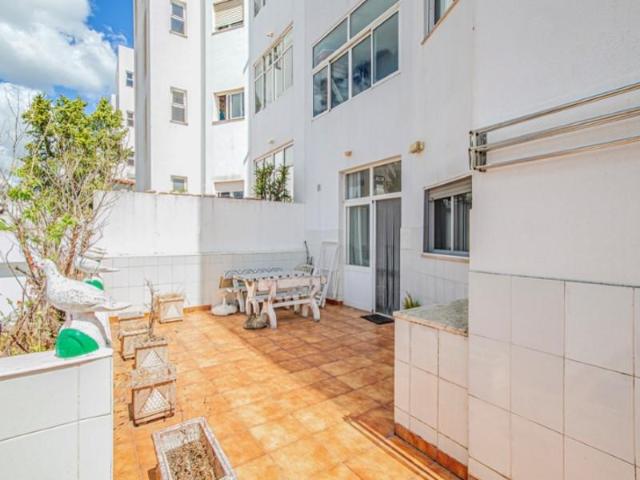 Apartamento venda em Bairro Chesgal, Lagos
