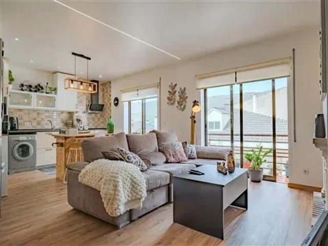 Apartamento venda em Porto De Mós, Leiria