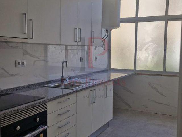 Apartamento alugar em Bairro Janeiro, Amadora