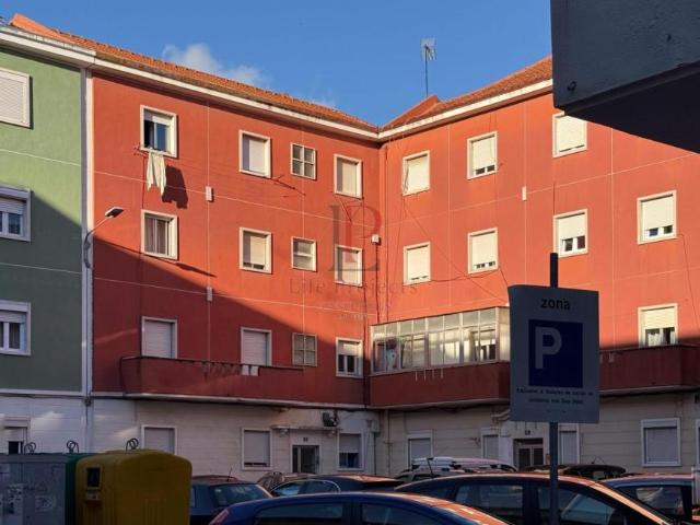 Apartamento venda em Villa Park, Amadora