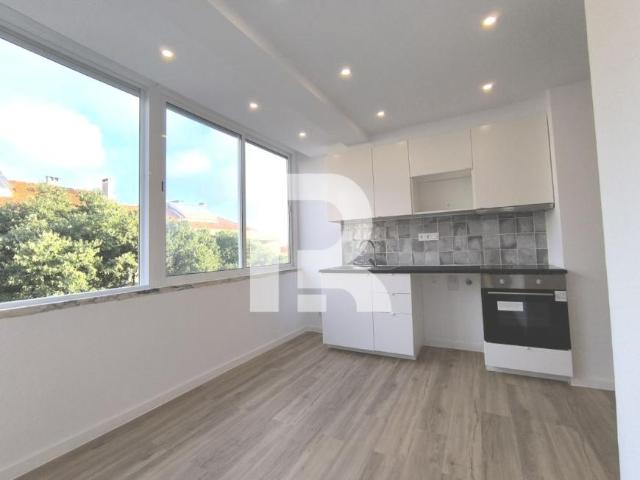 Apartamento venda em Damaia, Amadora