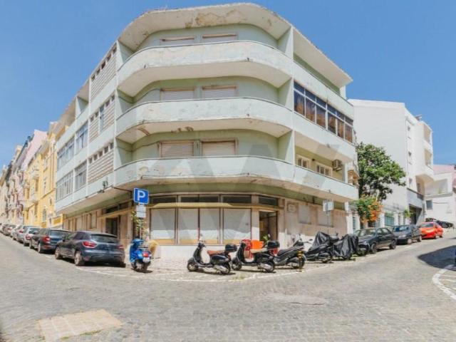 Apartamento venda em Estrela, Lisboa