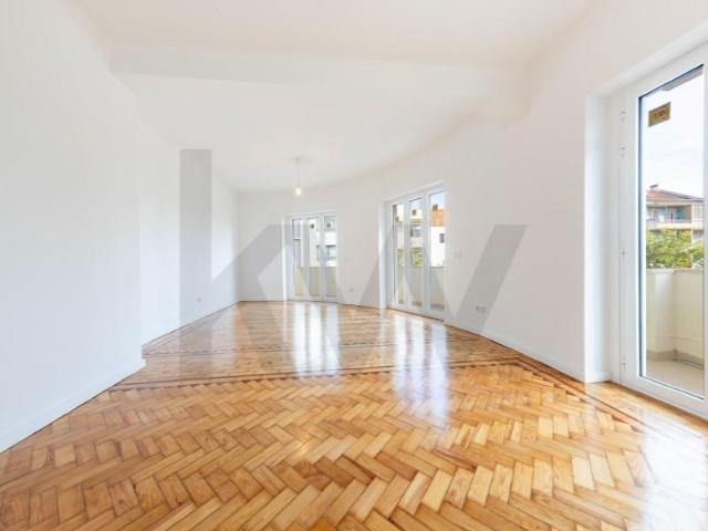 Apartamento alugar em Campo de Ourique, Lisboa
